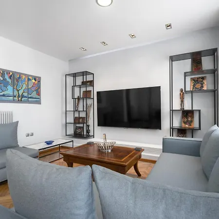 شقة Aristotelous Penthouse By Luxlikehome